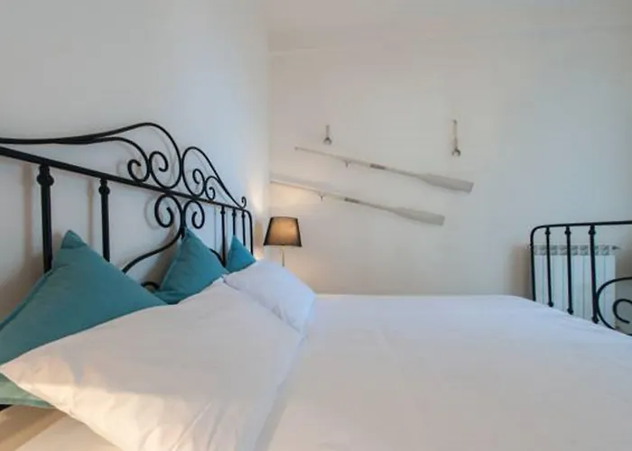 West Coast Bed & Breakfast