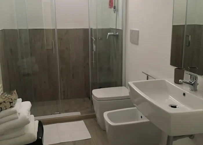 West Coast Bed & Breakfast 3*