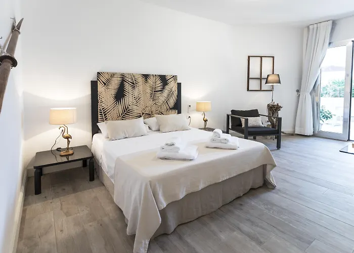 West Coast Bed & Breakfast 3*