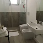 West Coast Bed & Breakfast 3*