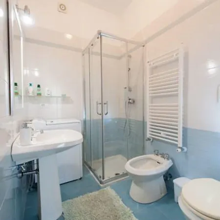 West Coast Couette-café 3*