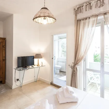 Couette-café West Coast 3*